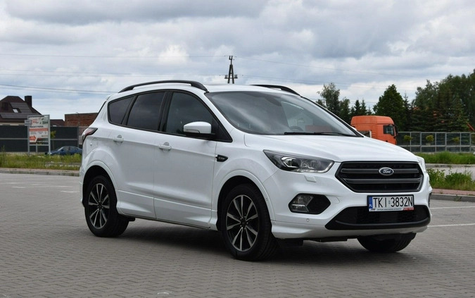 Ford Kuga cena 66899 przebieg: 97000, rok produkcji 2017 z Pieńsk małe 631